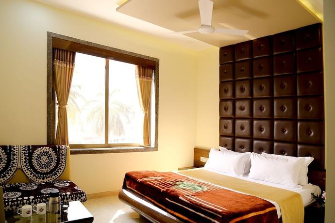 Imagen de la habitación del Hotel Shahi Darbar. Foto 13