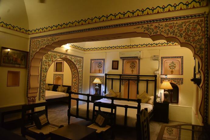 Imagen de la habitación del Hotel Shahi Palace. Foto 20