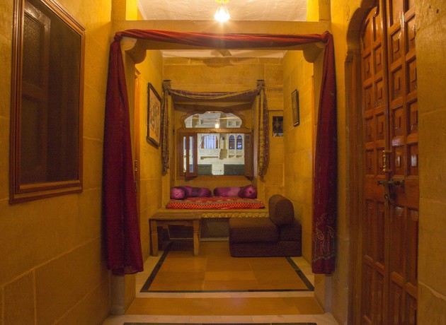 Imagen de los interiores del Hotel Shahi Palace, JAISALMER. Foto 20