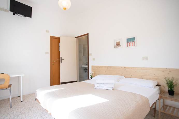 Imagen de la habitación del Hotel Shaka. Foto 11