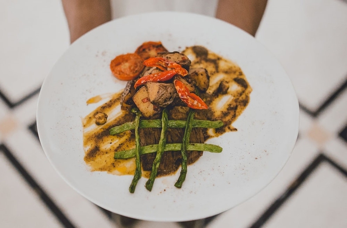 Imagen del bar/restaurante del Hotel Shakti Hotel Bandung. Foto 4