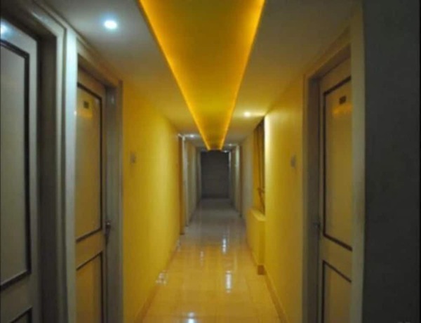 Imagen de los interiores del Hotel Shakun. Foto 14