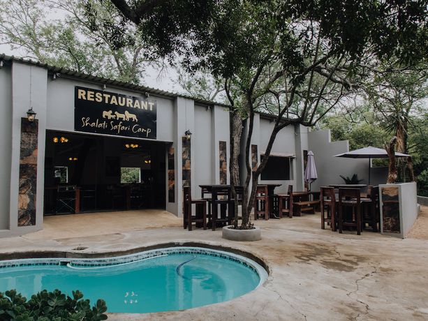 Imagen de la piscina del Hotel Shalati Safari Camp. Foto 18