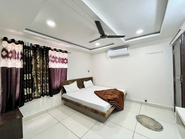 Imagen de la habitación del Hotel Shalimar-near Rail Station andTemple. Foto 3