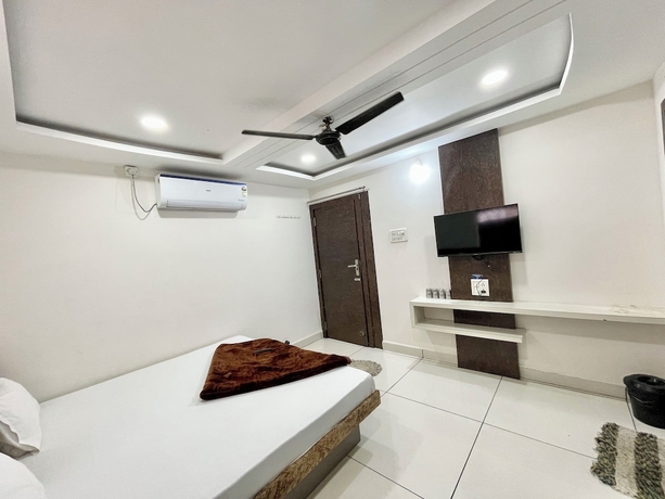 Imagen de la habitación del Hotel Shalimar-near Rail Station andTemple. Foto 7