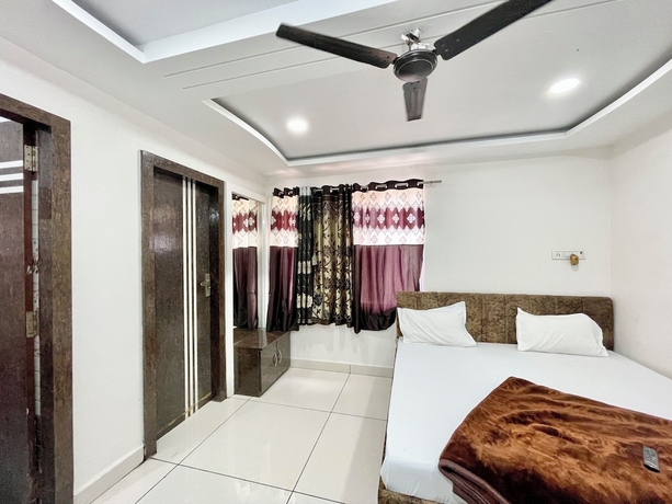 Imagen de la habitación del Hotel Shalimar-near Rail Station andTemple. Foto 15
