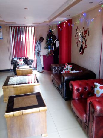 Imagen de los interiores del Hotel Shalom. Foto 18