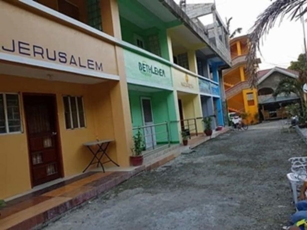 Imagen general del Hotel Shalom Guest House And Resto Bar. Foto 3