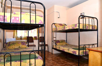 Imagen de la habitación del Hotel Shalom Guest House. Foto 4