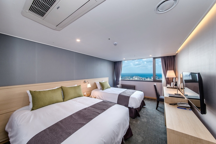 Imagen de la habitación del Hotel Shalom, Jeju. Foto 1