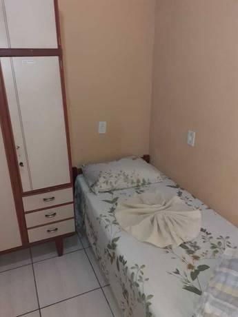 Imagen de la habitación del Hotel Shalon. Foto 3