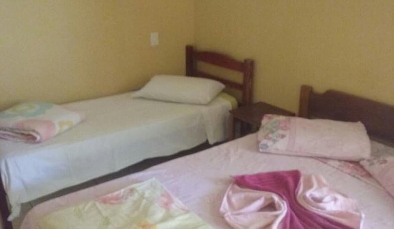 Imagen de la habitación del Hotel Shalon. Foto 5