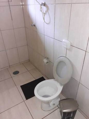 Imagen de la habitación del Hotel Shalon. Foto 12