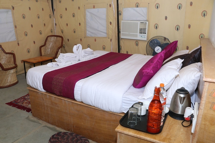 Imagen de la habitación del Hotel Shama Desert Camp. Foto 6