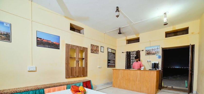 Imagen de los interiores del Hotel Shama Desert Camp. Foto 19