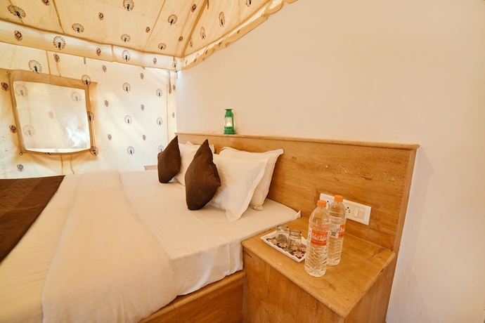 Imagen de la habitación del Hotel Shama Desert Camp. Foto 16
