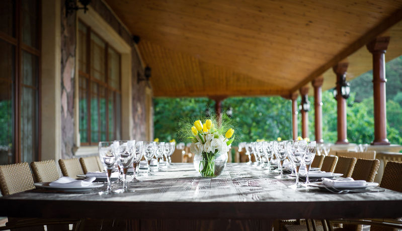 Imagen del bar/restaurante del Hotel Shamakhi Palace Sharadil. Foto 5