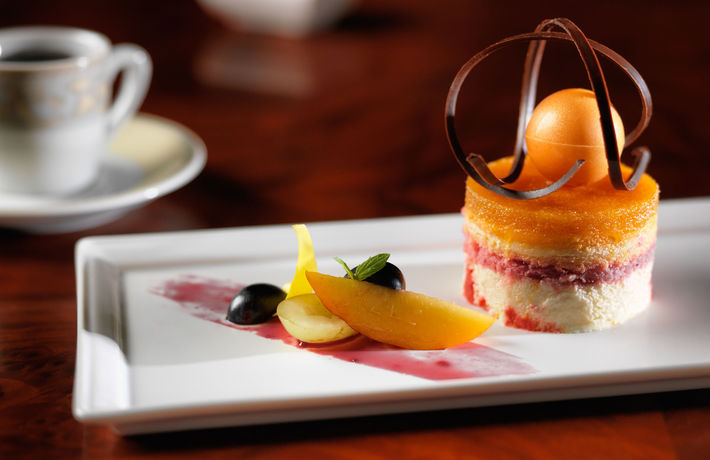 Imagen del bar/restaurante del Hotel Shamakhi Palace Sharadil. Foto 7