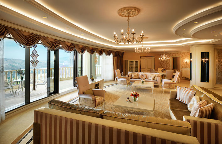 Imagen de los interiores del Hotel Shamakhi Palace Sharadil. Foto 16