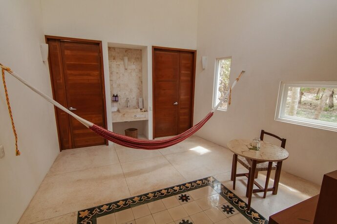 Imagen general del Hotel Shambalant&eacute;. Foto 4