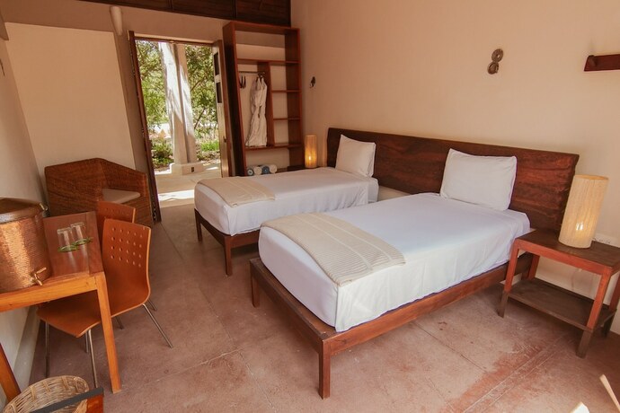 Imagen general del Hotel Shambalant&eacute;. Foto 10
