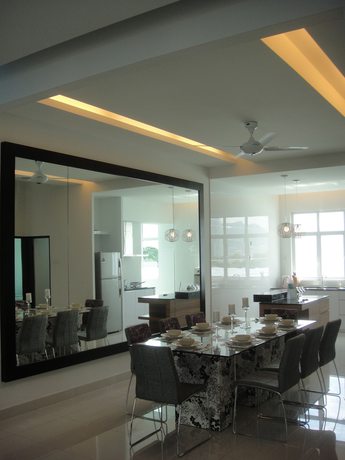Imagen de la habitación del Hotel Shamrock Beach Villas Penang Seaview. Foto 9