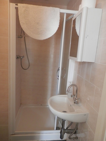 Imagen de la habitación del Hotel Shamrock Guest House, Gravesham. Foto 5