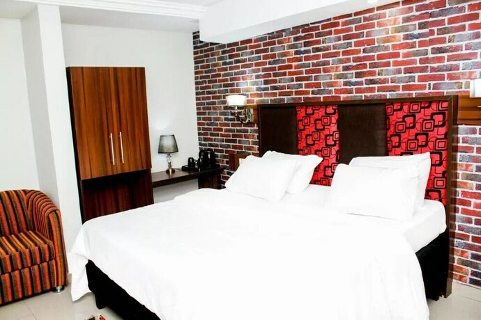 Imagen general del Hotel Shamrock Manor The Residence Benin City. Foto 11