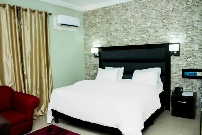 Imagen general del Hotel Shamrock Manor The Residence Benin City. Foto 15