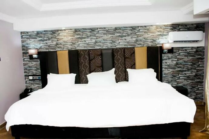 Imagen general del Hotel Shamrock Manor The Residence Benin City. Foto 16