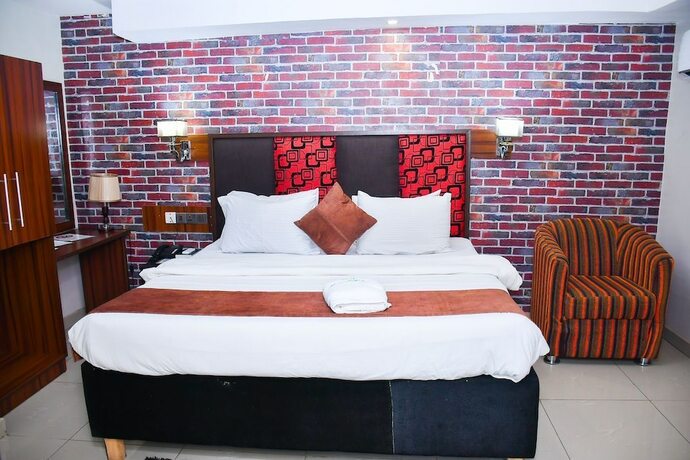 Imagen de la habitación del Hotel Shamrock Manor The Residence Benin City. Foto 20