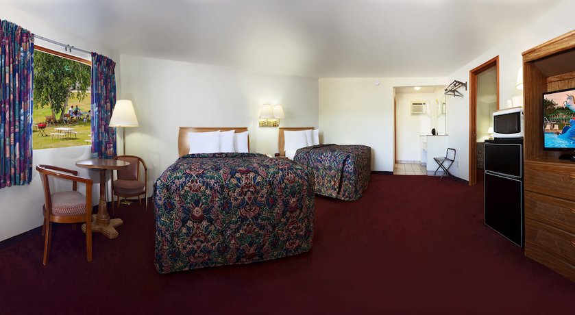 Imagen de la habitación del Hotel Shamrock Motel, Wisconsin Dells. Foto 2
