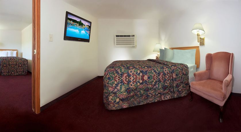 Imagen de la habitación del Hotel Shamrock Motel, Wisconsin Dells. Foto 8