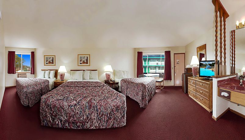Imagen de la habitación del Hotel Shamrock Motel, Wisconsin Dells. Foto 14