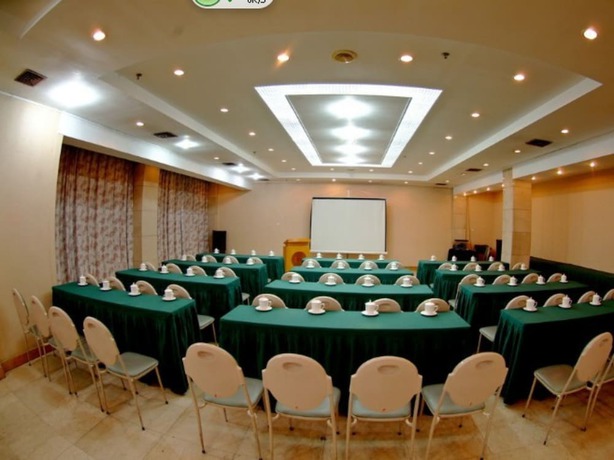 Imagen de los interiores del Hotel Shandong Pacific Hotel. Foto 14