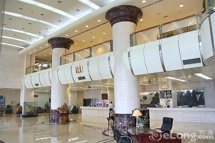 Imagen de los interiores del Hotel Shandong Yizheng. Foto 15