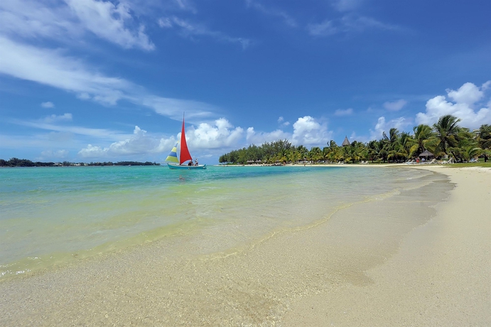 Imagen de los exteriores del Hotel Shandrani Beachcomber Resort and Spa. Foto 10