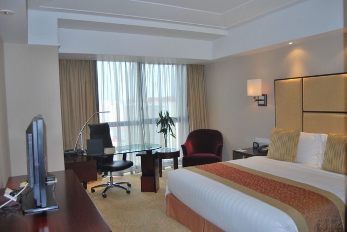 Imagen de la habitación del Hotel Shanghai Baixia Pagoda. Foto 4