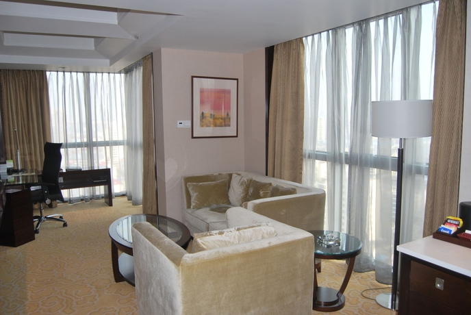 Imagen de los interiores del Hotel Shanghai Baixia Pagoda. Foto 13