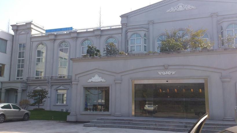 Imagen de los interiores del Hotel Shanghai Binjiang Entertainment Center. Foto 16