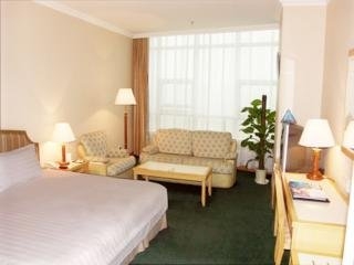 Imagen de la habitación del Hotel Shanghai CCECC Plaza Hotel (Former Ramada Zhabei). Foto 3