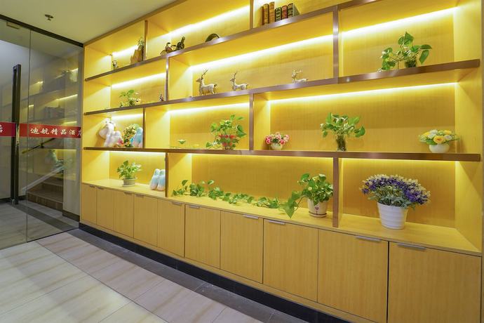Imagen de los interiores del Hotel Shanghai Dihang Business Travel - Shanghai Pudong International Airport. Foto 14
