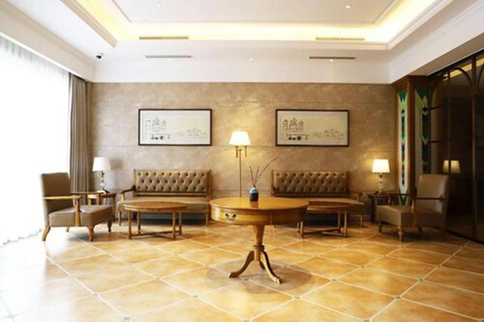 Imagen de los interiores del Hotel Shanghai Fliport Garden. Foto 18