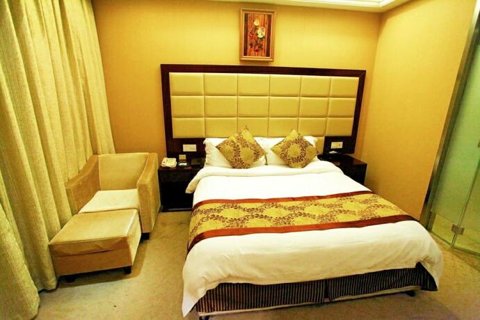 Imagen de la habitación del Hotel Shanghai Hongjin International. Foto 13
