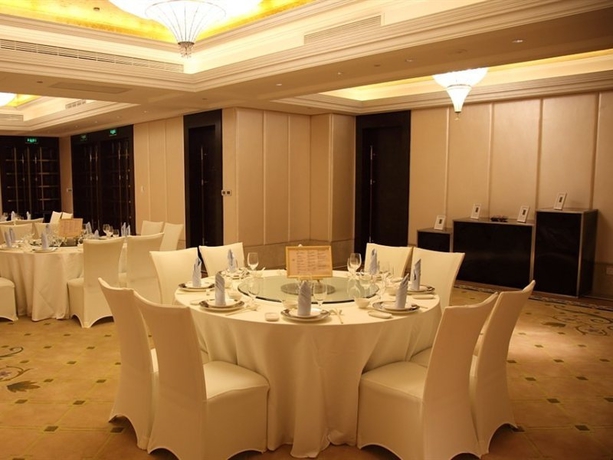 Imagen del bar/restaurante del Hotel Shanghai Hongqiao Airport. Foto 2