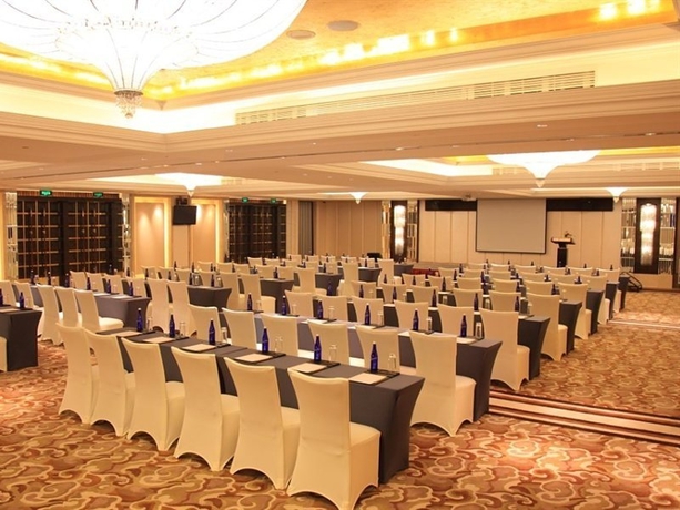 Imagen de los interiores del Hotel Shanghai Hongqiao Airport. Foto 7