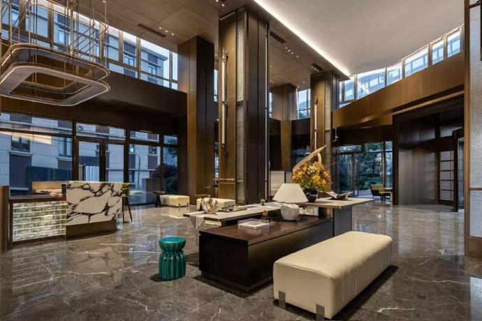 Imagen de los interiores del Hotel Shanghai Hongqiao Heyitang. Foto 14