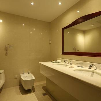 Imagen de la habitación del Hotel Shanghai Hongqiao Huangxin International. Foto 8