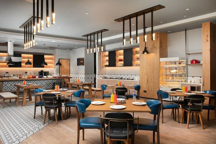 Imagen del bar/restaurante del Hotel Shanghai Hongqiao Tongpai. Foto 6