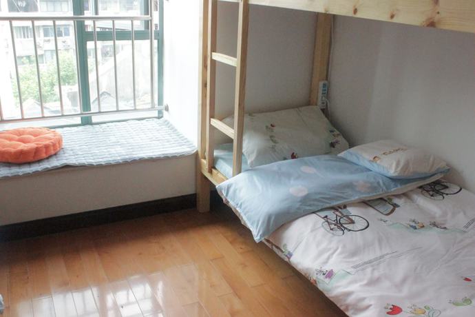 Imagen de la habitación del Hotel Shanghai LOST International Youth Hostel. Foto 5